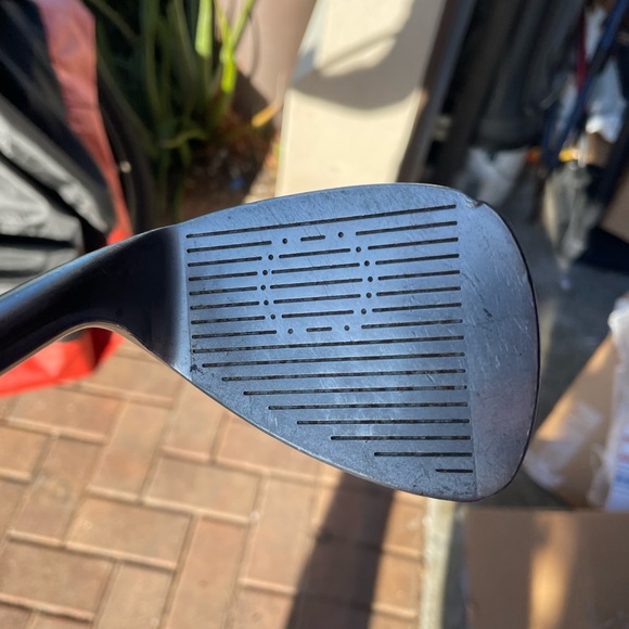 Golf clubs Eye of the tiger. 
3 pc iron set - Picture 5 of 6
